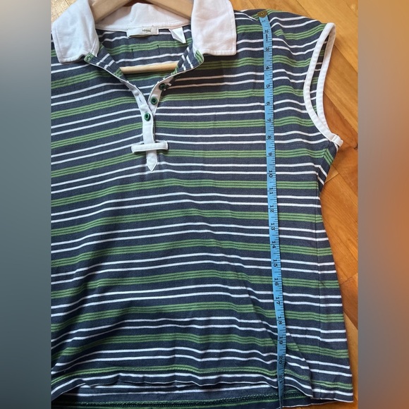 3/$15 Liz Golf Top L - Picture 6 of 6
